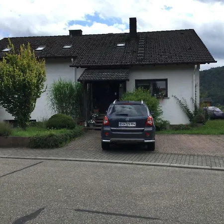 Haus Am Waldrand Apartment *